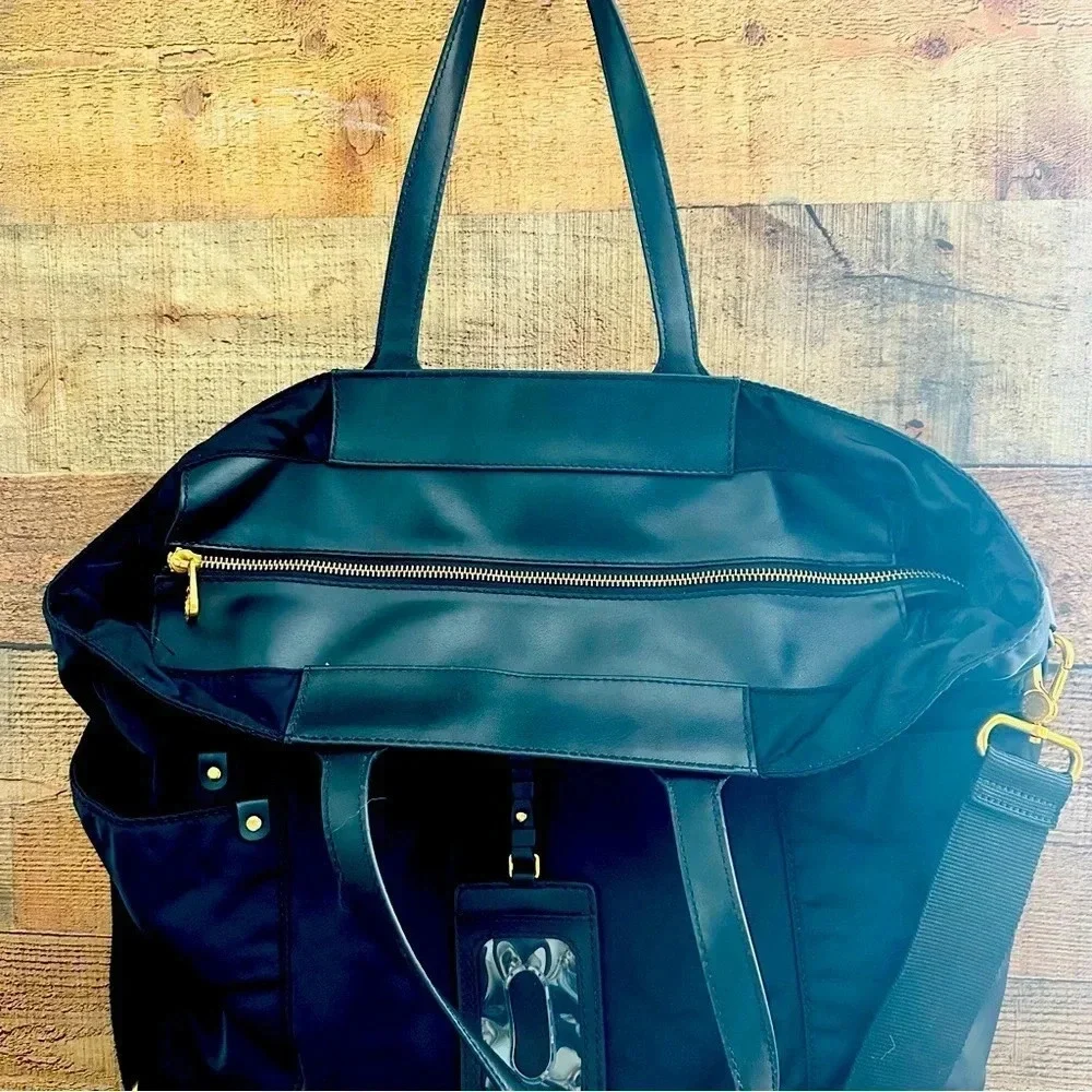 Marc by Marc Jacobs Preppy Nylon/Leather Eliz-a-baby Diaper Bag